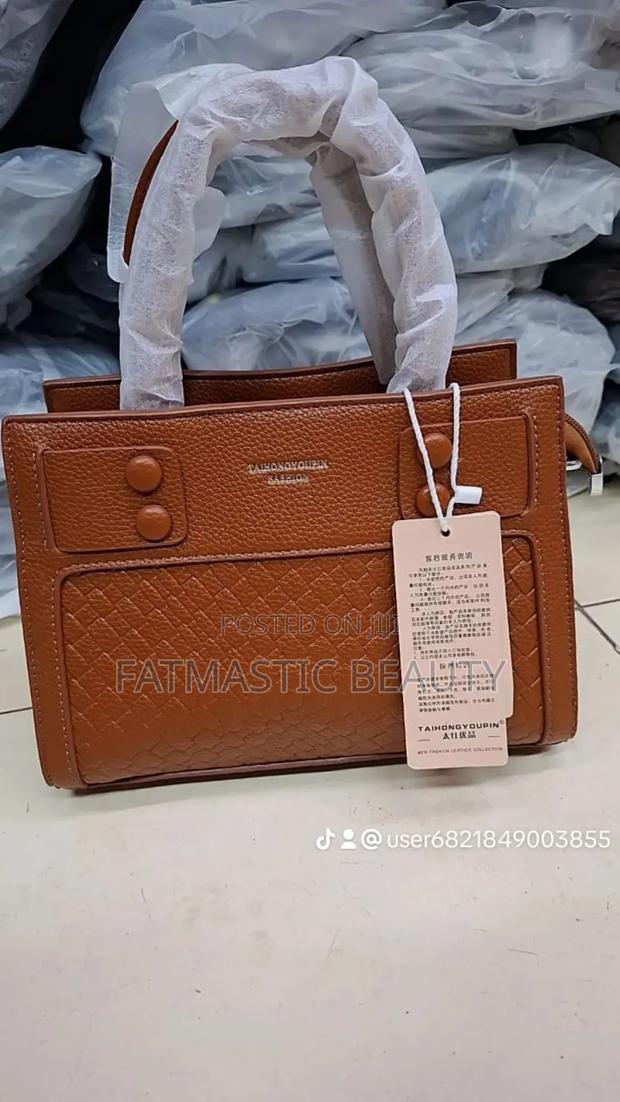 Classique HANDBAG - main view