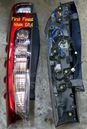 Noah 2014/18 Complete With Wiring and Bulbs