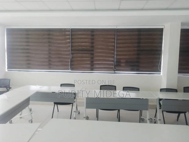 Beutiful Horizontal Blinds - thumbnail 2