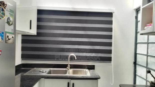 Horizontal Windows Blinds - main view