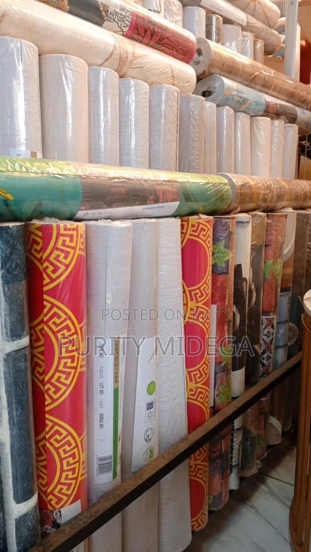 Wallpapers Transform Your Sitting Room Walls - thumbnail 3