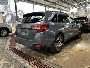 Subaru Outback 2.5i Touring AWD 2017 Teal