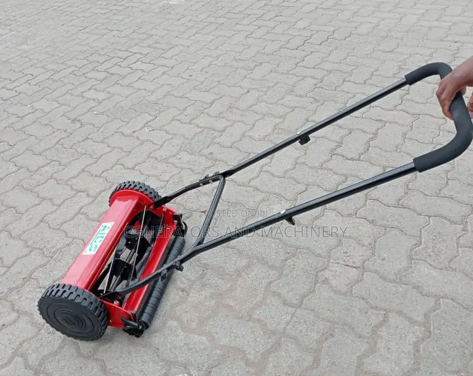 16inches Manual Lawnmower In. Stock