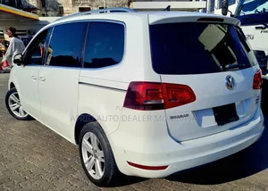 Volkswagen Sharan 2018 White
