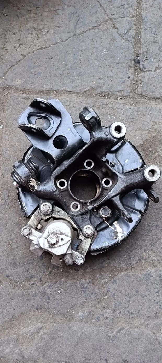 Back Plate Knuckle Vanguard,Rav 4, Rumion. - main view