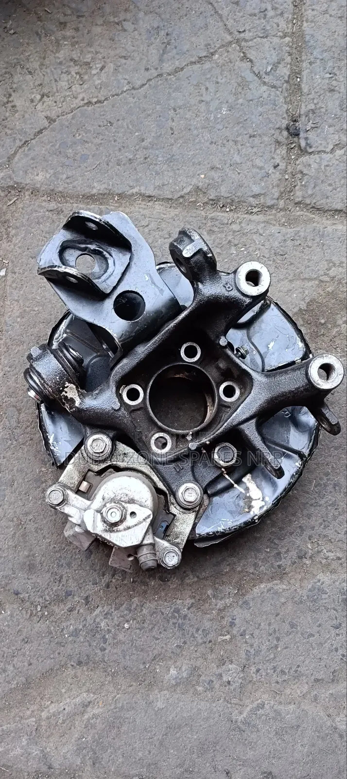 Back Plate Knuckle Vanguard,Rav 4, Rumion.