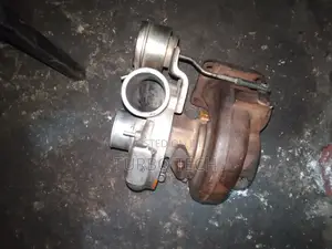 FUSO 6D16 Turbo Charger X Japan