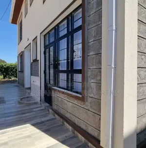 4bdrm Maisonette in Forest Hill, Kibiku for sale