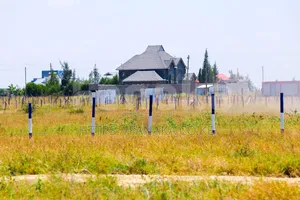 Land in Joska^AC