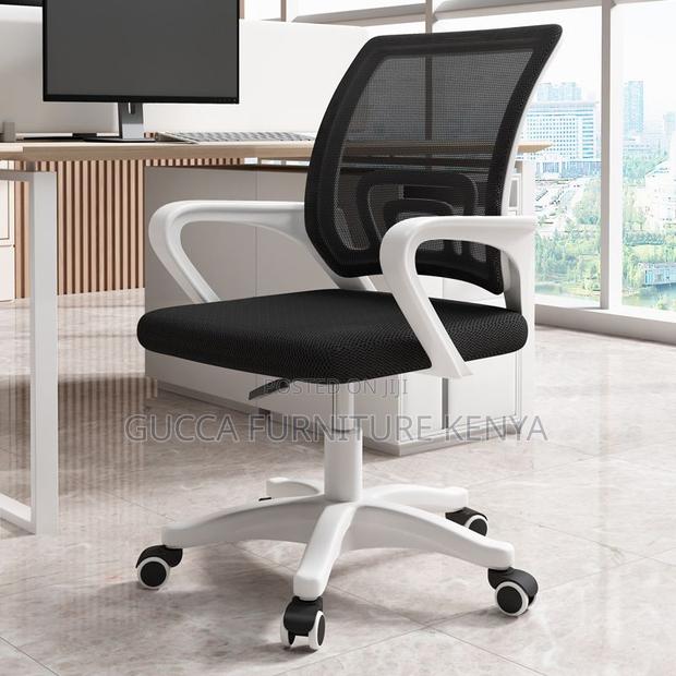 Office Chairs: Swivel Ergonomic Clerical Mesh Office Chair - thumbnail 5