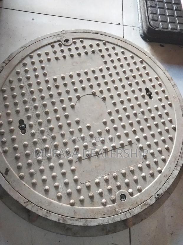 Round Manhole Cover (600mm) - thumbnail 3