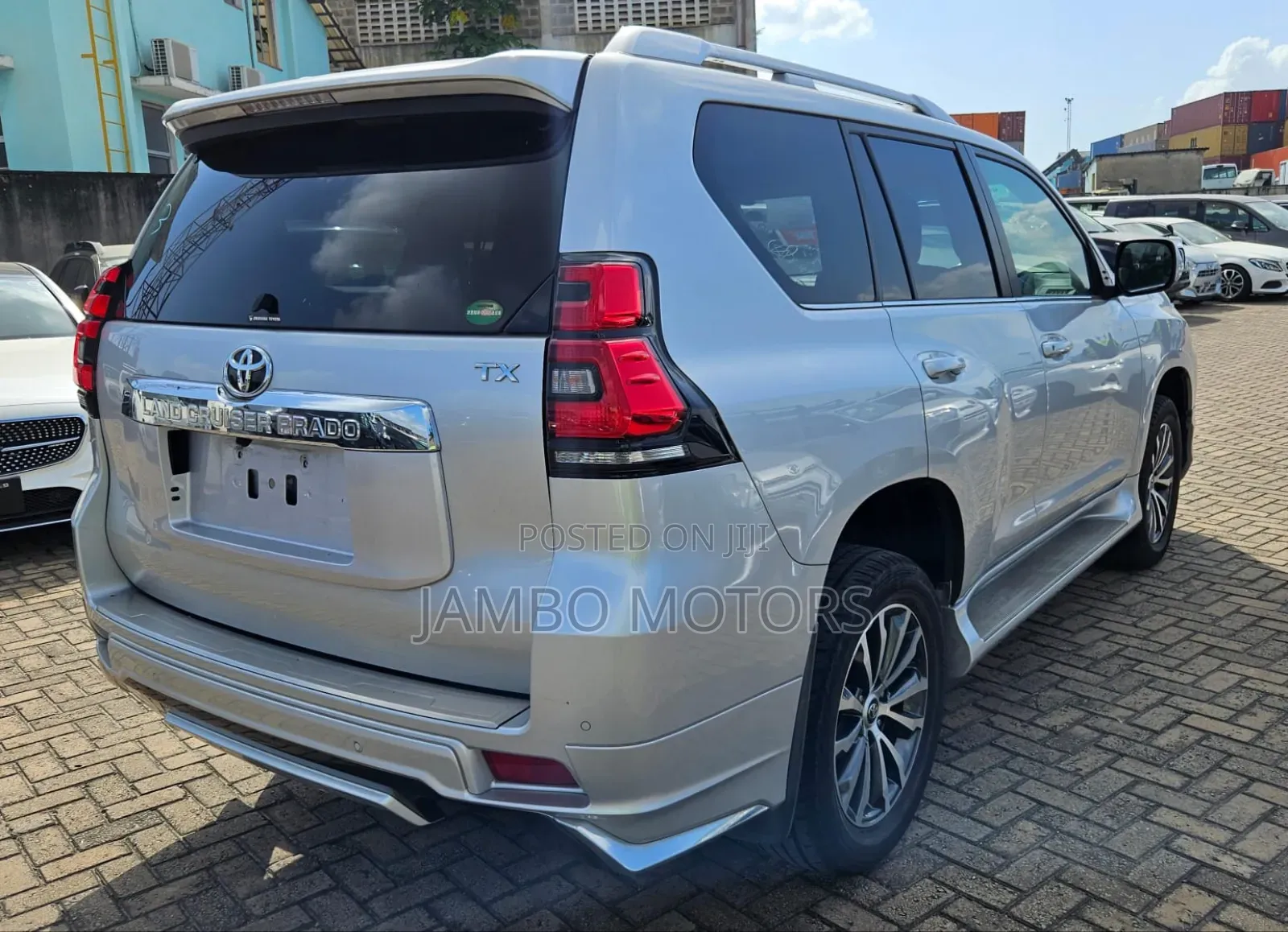 Toyota Land Cruiser Prado 2.8 2019 Silver