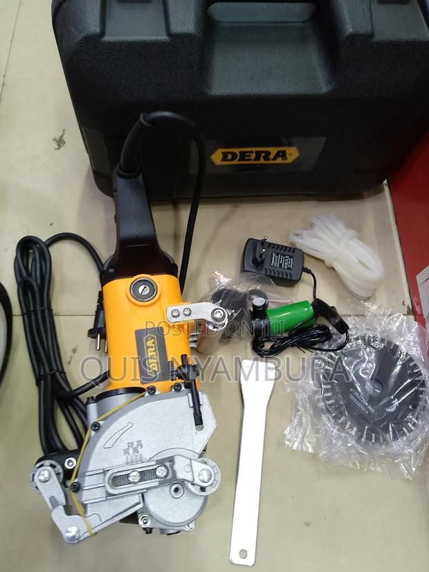 Quality Wall Chisel With 5 Free Disc - main view