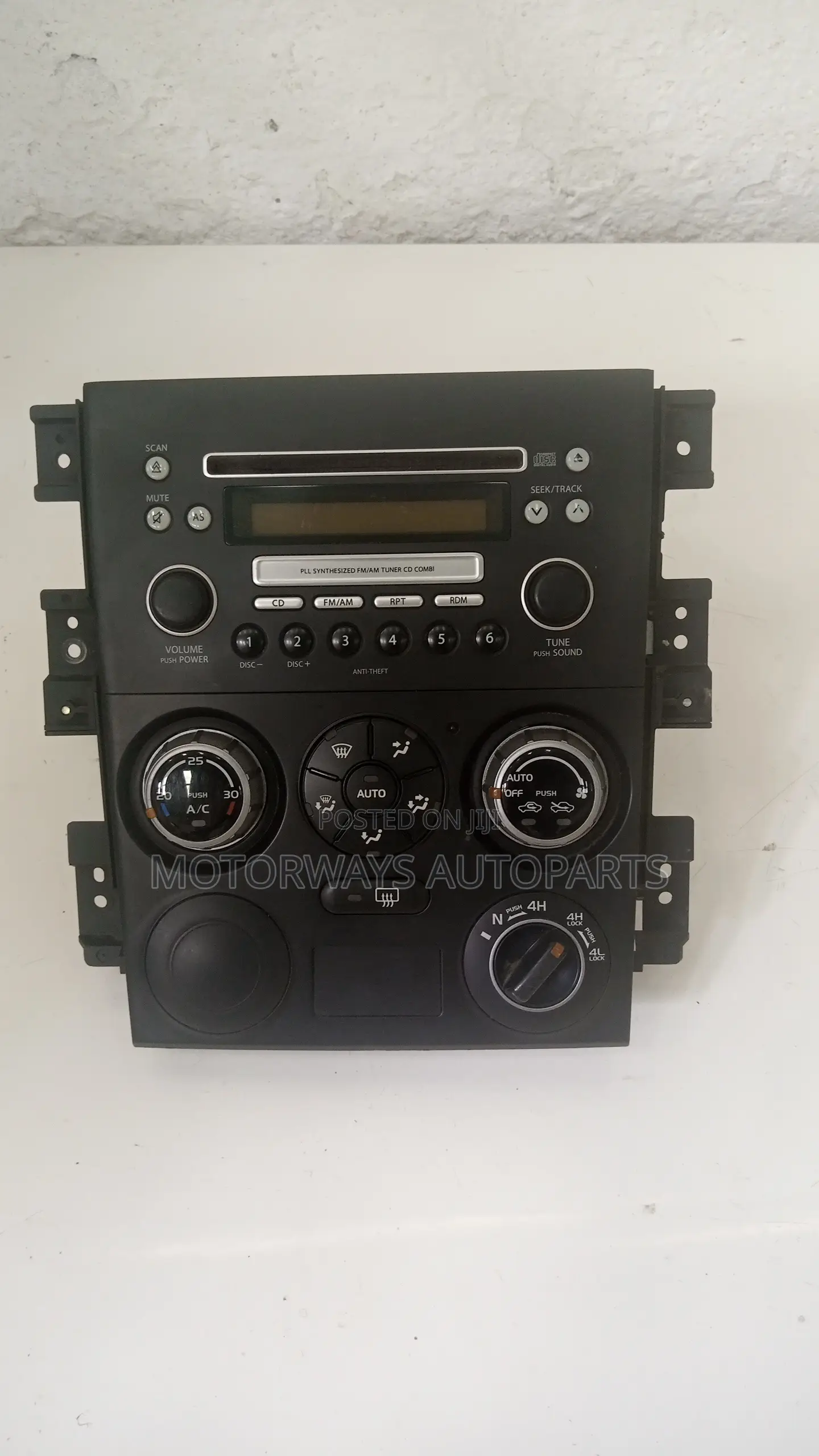 Original Suzuki Grand Vitara Head Unit With Hvac Contoller