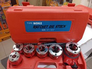 Professional Ratchet Die Stock - thumbnail 2