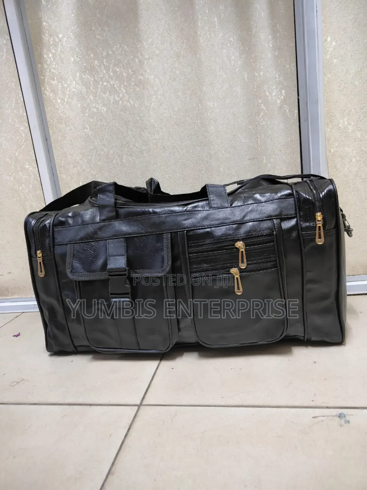 Large Black Leather Quality Travelling Duffel Bags KSH 1600