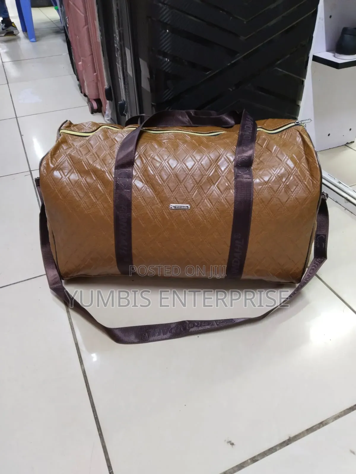 Quality -Travelling -Leather- Bags KSH 1500