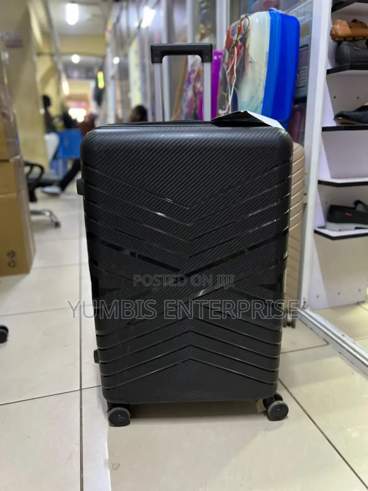 Large Rubber//Unbreakable -Suitcase Height 72cm KSH 4500