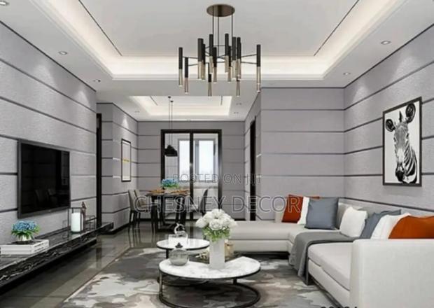 Silver Lines on Greywallpaper - main view