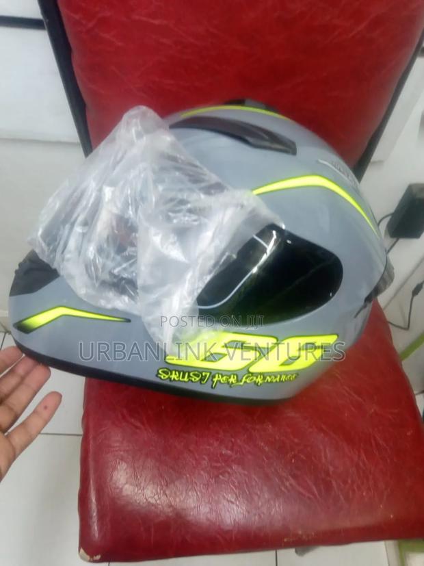 Motorcycle Helmet - thumbnail 2