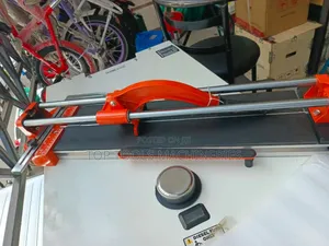 Tile Cutting Machine
