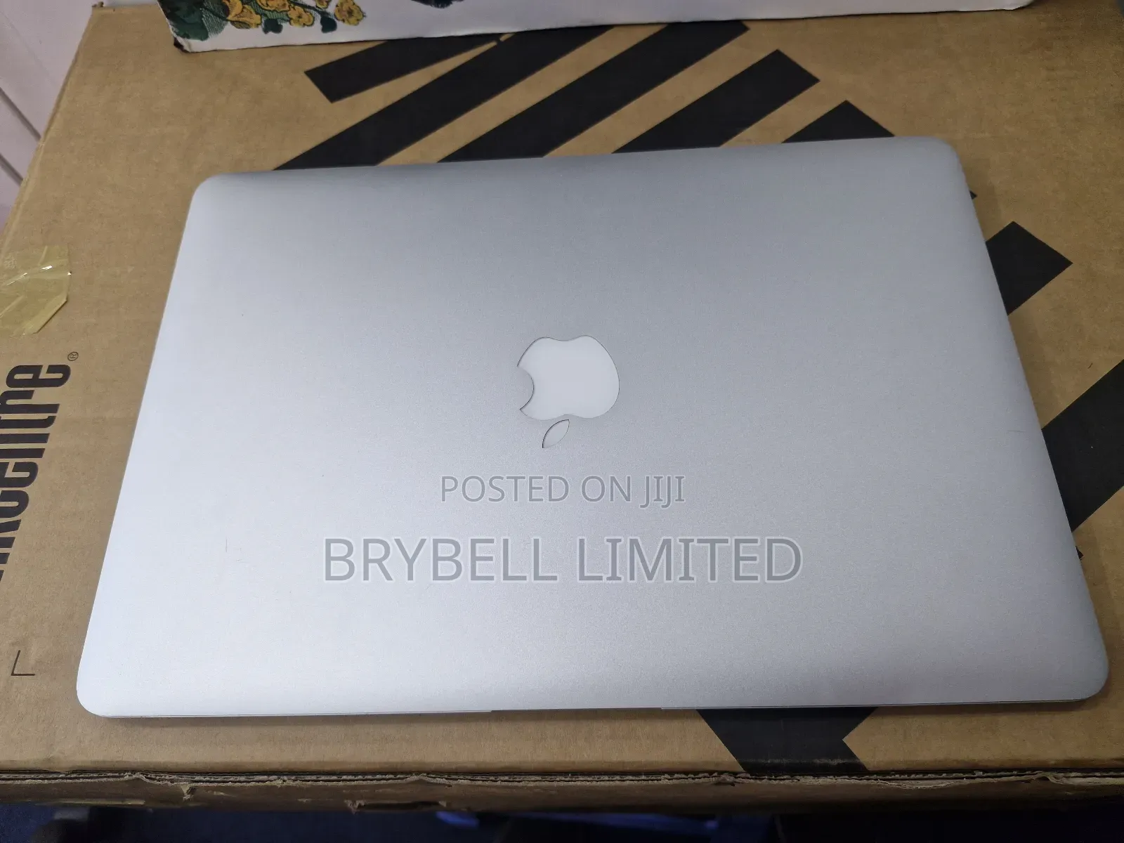 Laptop Apple MacBook Air 2017 8GB Intel Core I5 SSD 128GB