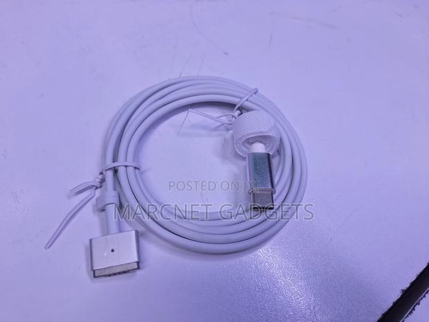 Apple Macbook USB-C to Magsafe 3 Cable Fast Charging Cable - main view