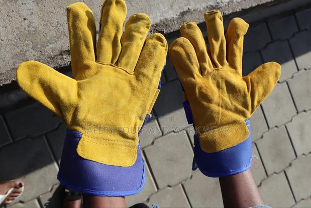 Sleek Leather Gloves - main view