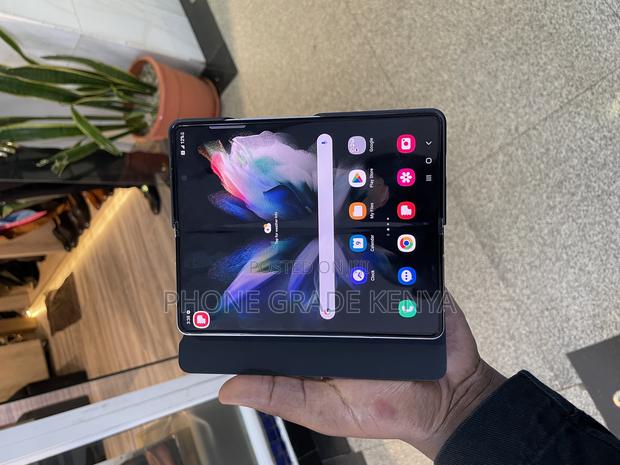 Samsung Galaxy Z Fold 3 256 GB Silver - thumbnail 3