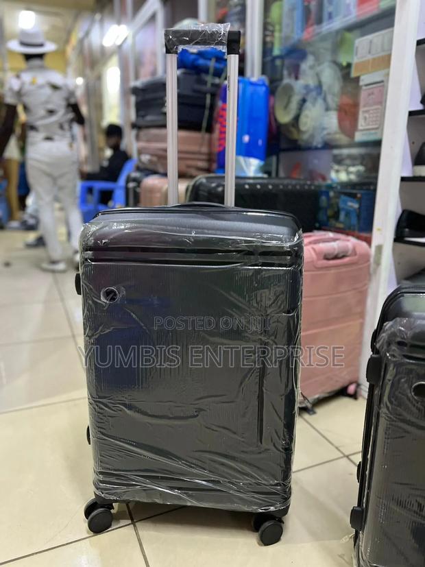 KSH 3000 Cabin Rubber-Luggage Suitcase - thumbnail 2
