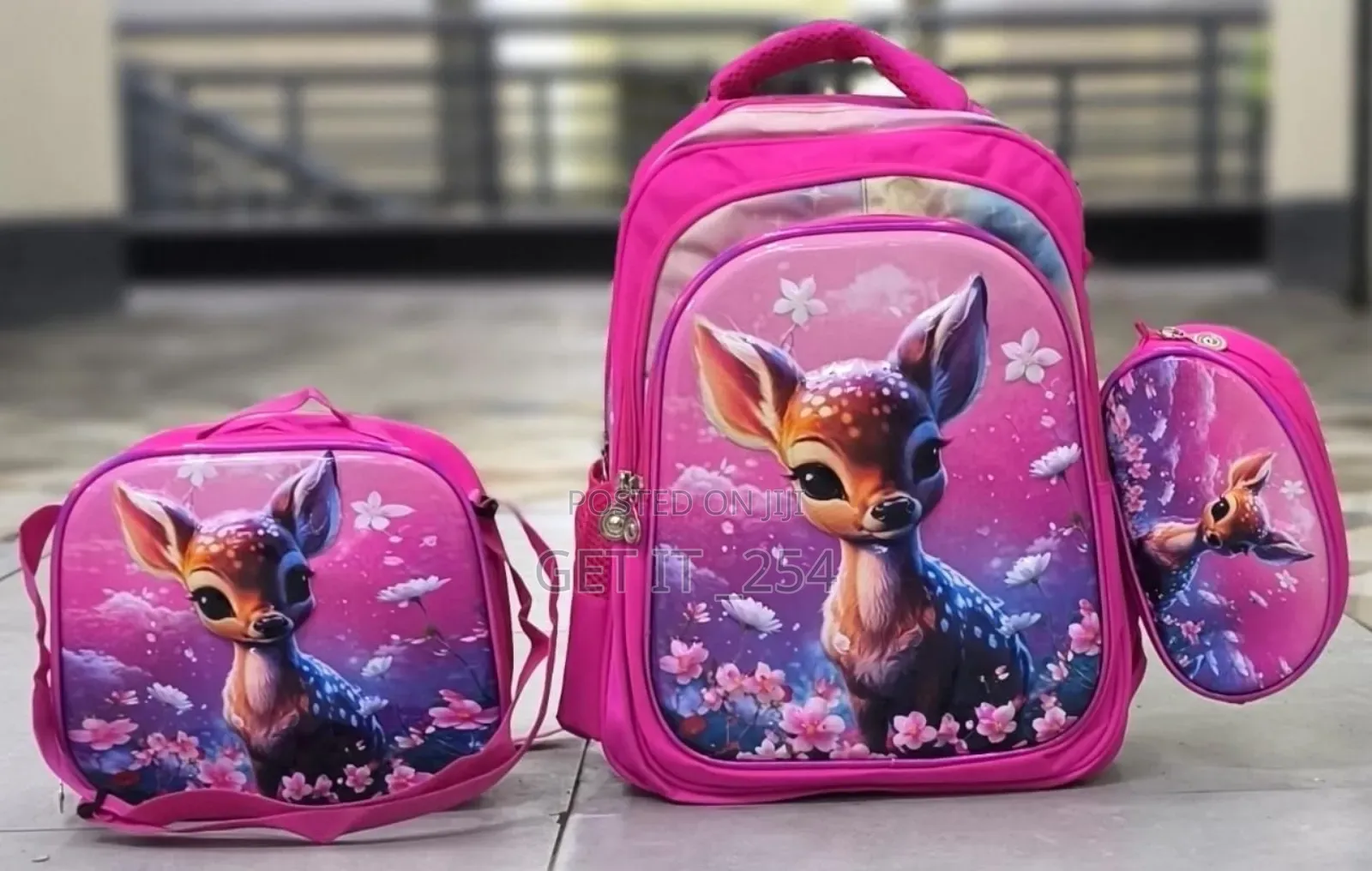 .*3 In 1 School Bags*

▪ Size 42cm*30cm*18cm.
▪Suita