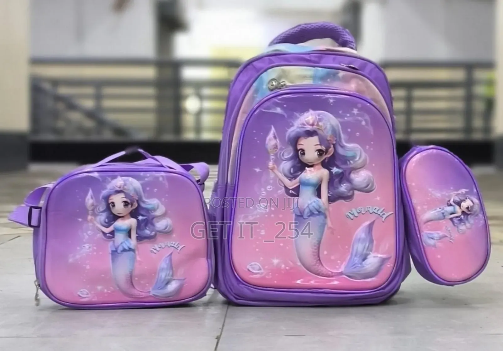 .*3 In 1 School Bags*

▪ Size 42cm*30cm*18cm.
▪Suita