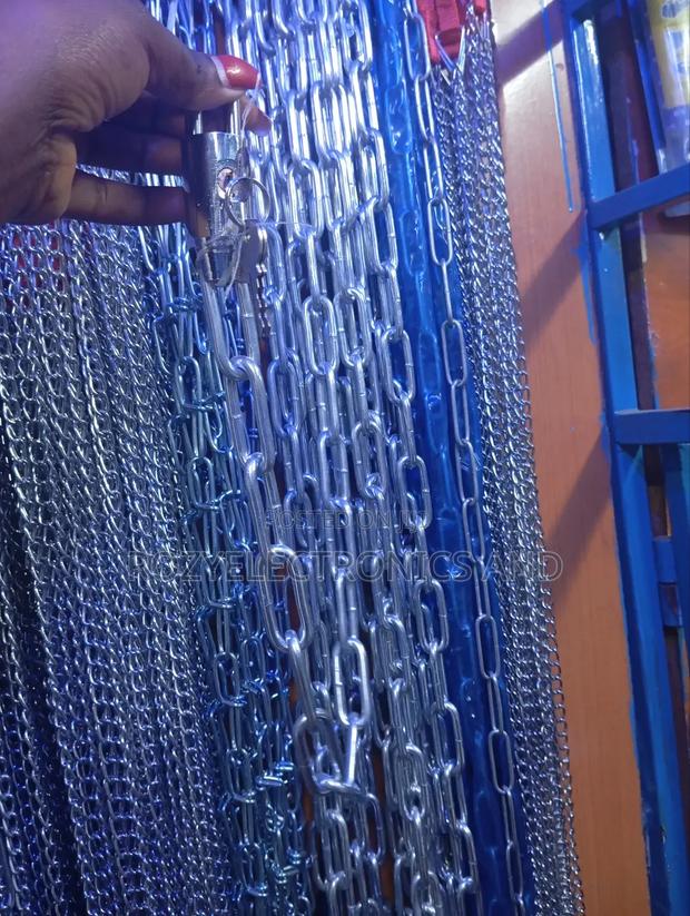 Dog Chain Dog Chain - main view