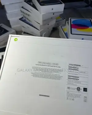 New Laptop Apple MacBook Pro 2023 M3 14-Inch 18GB Apple M3 SSD 1T