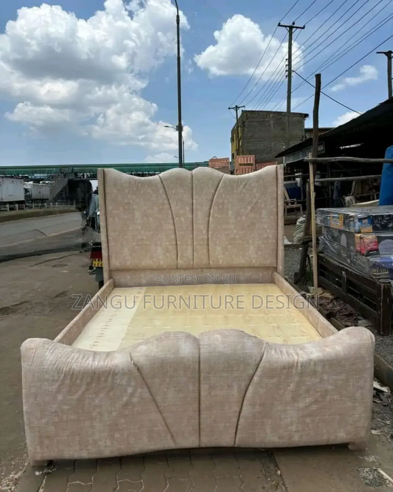 Corcking Beds