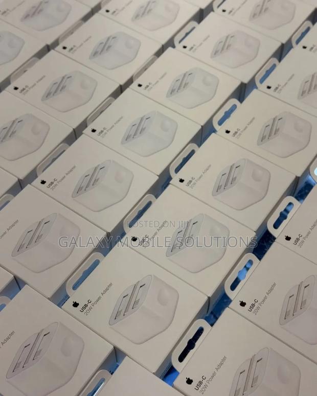 Apple 20w Original Adapter - thumbnail 2