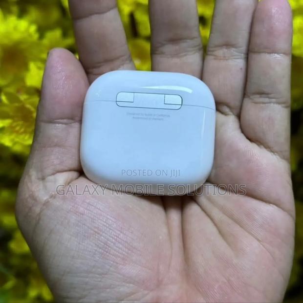 Apple Airpods 4 ANC - thumbnail 3
