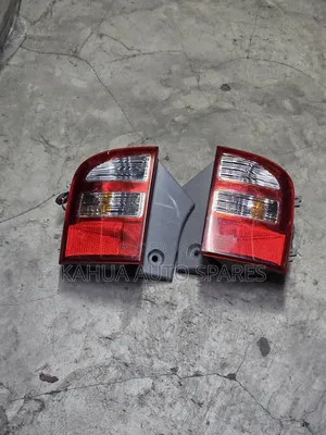 Isis 2008/2009/2010/2011/2012/2013/2014 Bumper Reflector