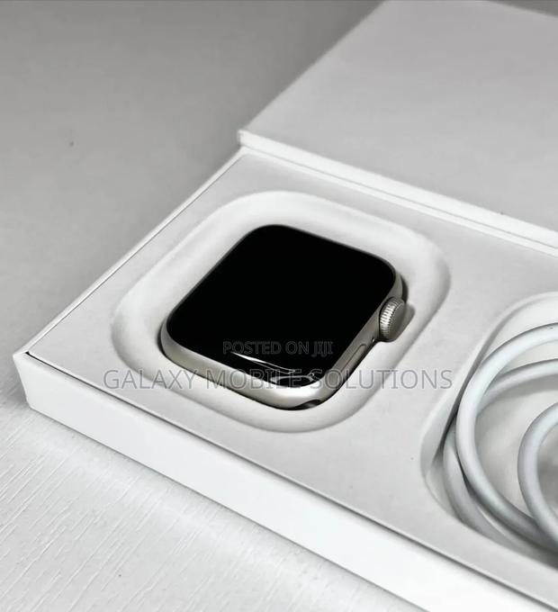 Apple Series SE 40mm