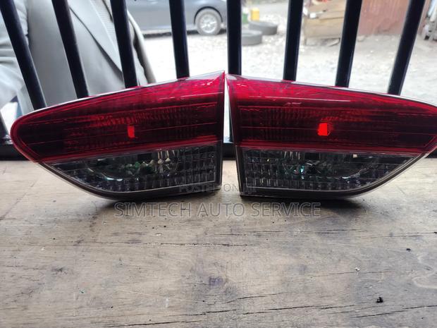 Toyota Wish Boot Light