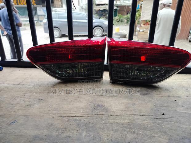 Toyota Wish Boot Light - thumbnail 2