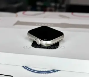 Apple Series SE 44mm Watch