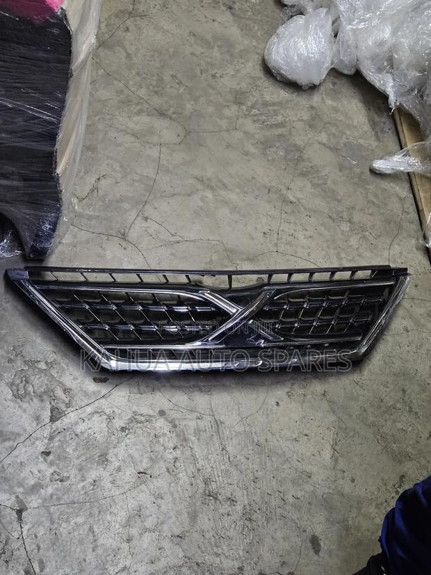 Toyota Mark X 2009/2010/2011/2012 Grille