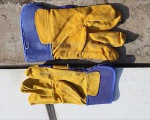 Short Leather Work Gloves - thumbnail 2