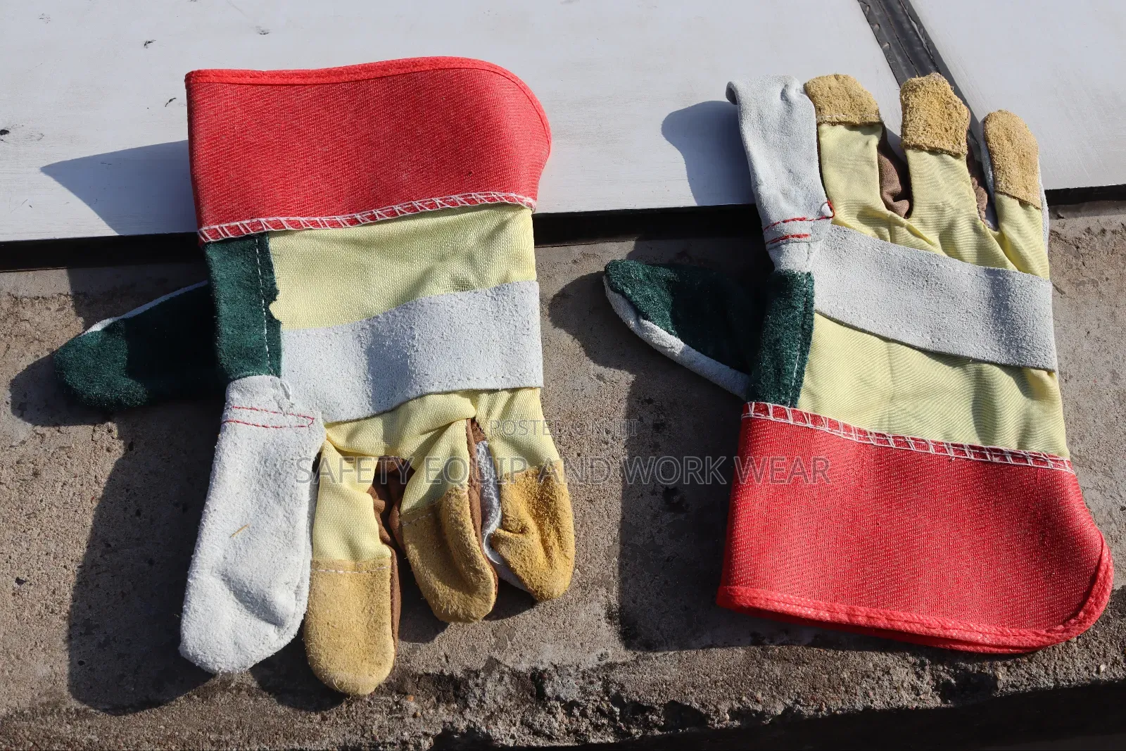 Leather Short Gloves