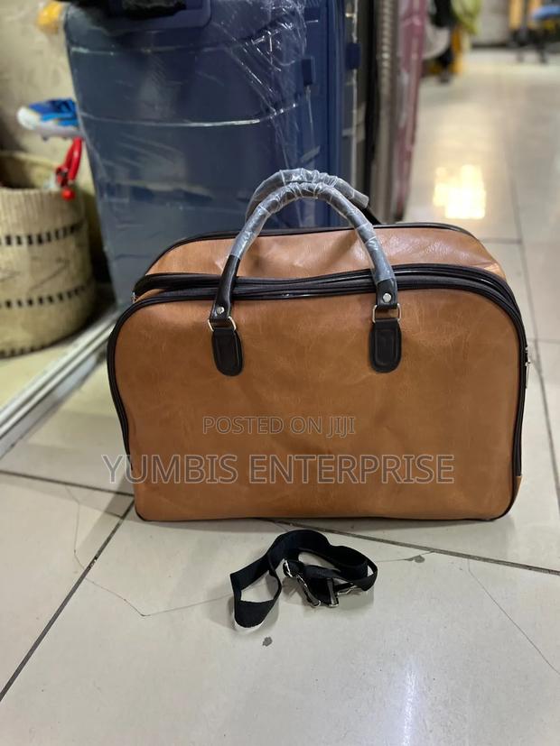 Quality- Leather -Travelling/ Duffel Bags - thumbnail 2