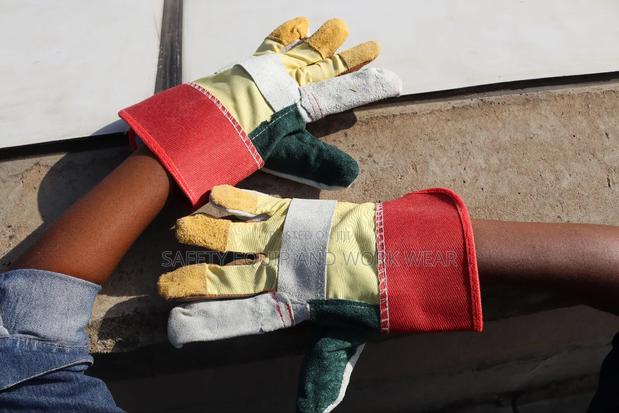 Wrist - Length Leather Gloves - main view