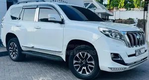 Toyota Land Cruiser Prado 2.7 VVT-i 2014 Pearl