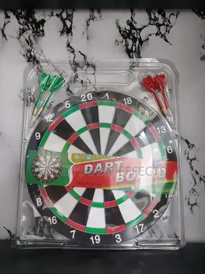 Classic Dart Board – Perfect For Fun And Competitions 12"