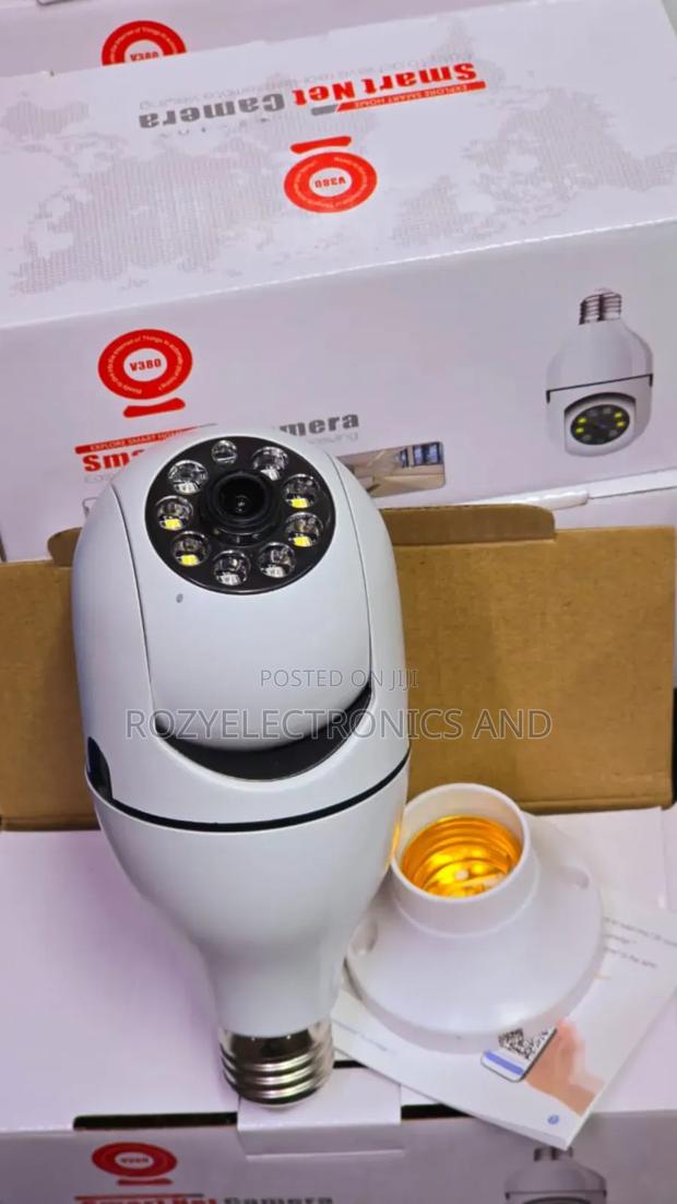 PTZ Smart Bulb Camera